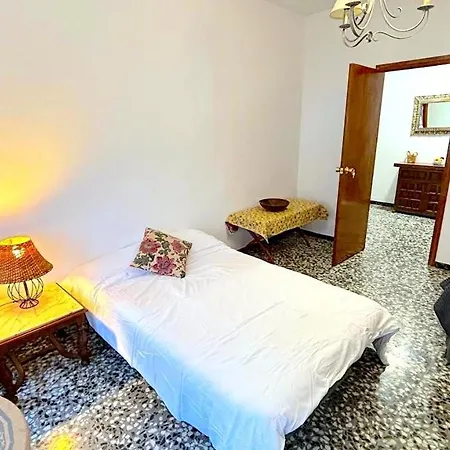 Piso Compartido Delyrent Cobatillas Guest house Ubeda (Andalucia)