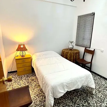 Piso Compartido Delyrent Cobatillas